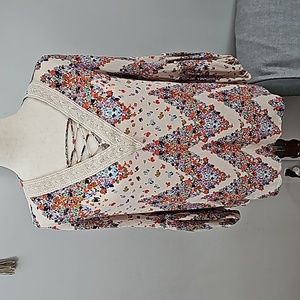 Democracy Floral Lace-Up Blouse - Multicolor M